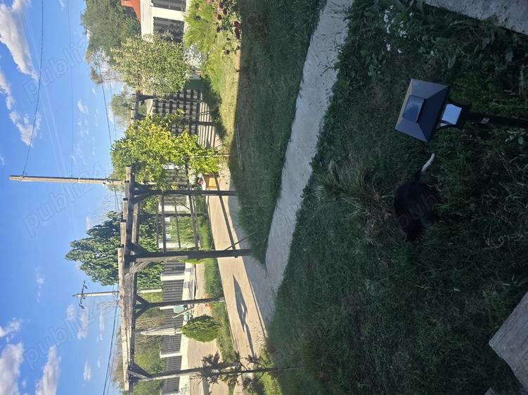 Casa de vanzare,teren2480m - 3