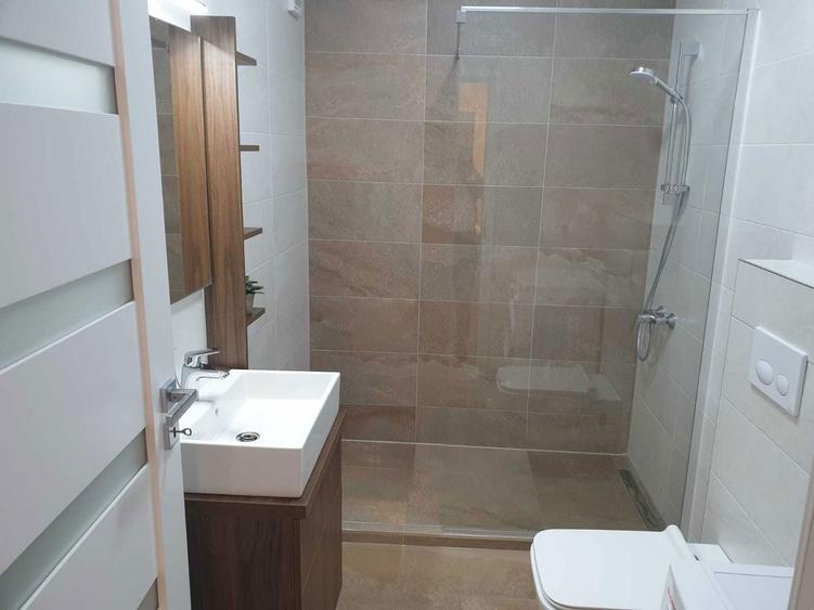 Vand apartament cu 2 camere bloc nou cu loc de parcare - 8