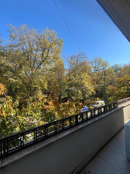 Proprietar, inchiriez apartament lux, zona Kiseleff - 15