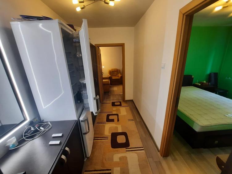 Apartament cu 2 camere decomandat, etajul 1/4, zona Metalurgiei - 5