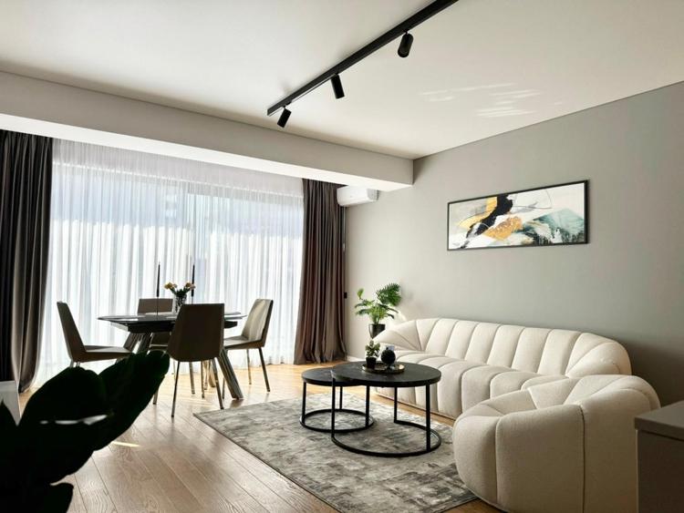 COMISION 0/ NOU / PRIMA INCHIRIERE / TERASA GENEROASA - 6