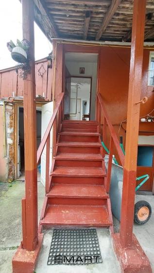 Apartament la casa si curte zona Centrala - 1