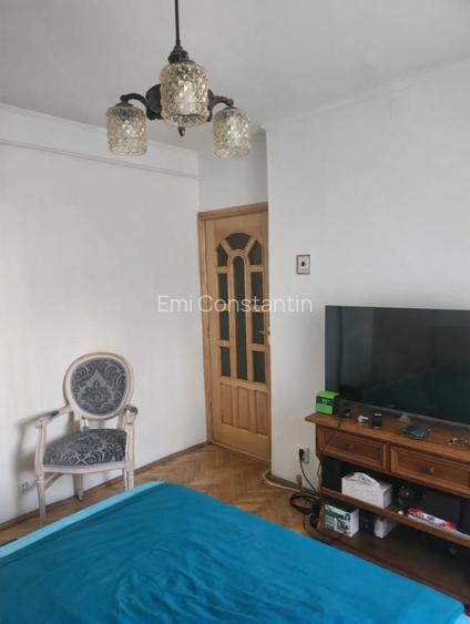 Tatarasi-Oancea-3 Camere Decomandat-bloc 87'