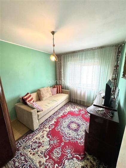 Apartament 3 camere, Rogerius, etaj intermediar Apartament 3 camere, Rogerius, etaj intermediar