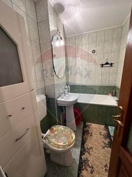 Etaj 2 , apartament cu 3 camere DE VÂNZARE în zona Traian - 6