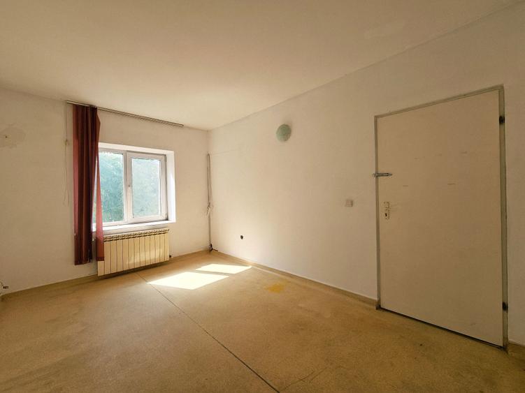 Ferdinand stradal | Vila individuala S+P+2+M | Curte proprie | Constructie 2002 - 22