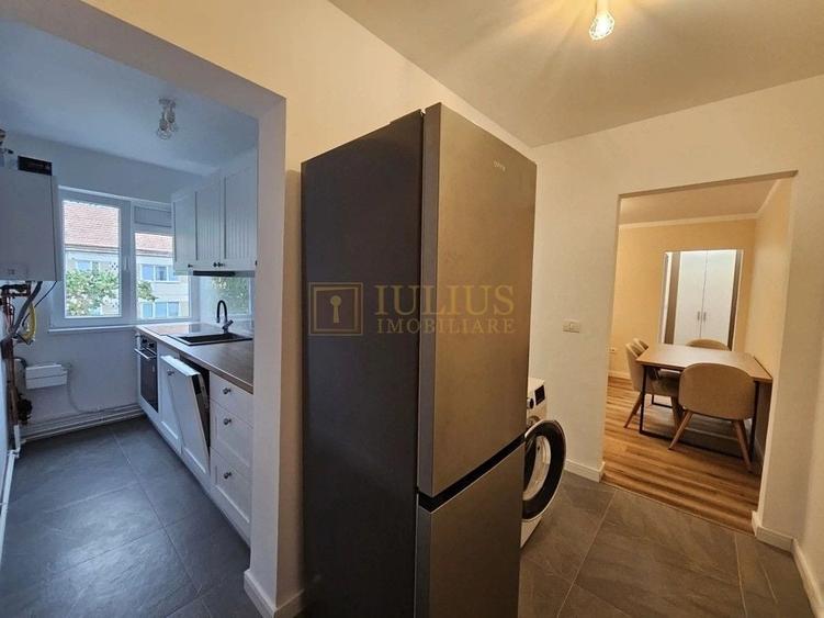 Apartament cu 3 camere, renovat, centrala proprie-Pet Friendly - 1