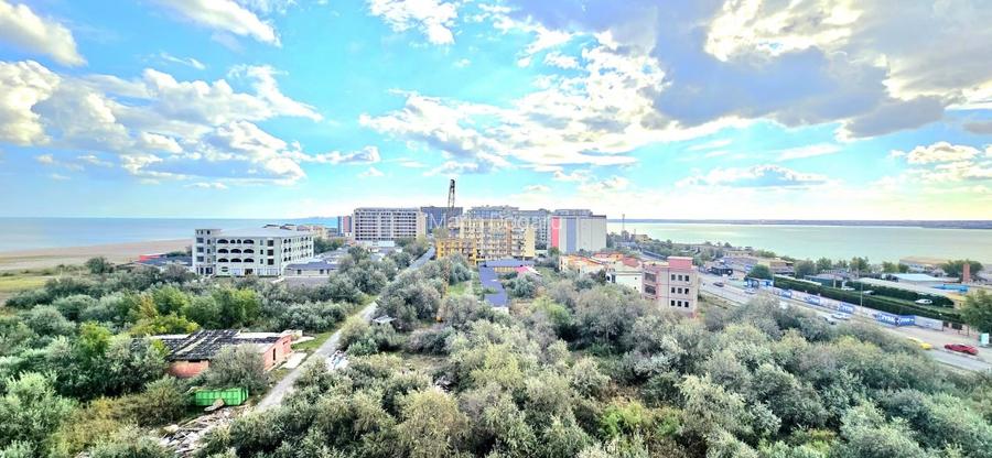 Vedere unica la mare si lac! Apartament spatios cu 4 camere in Marina surf