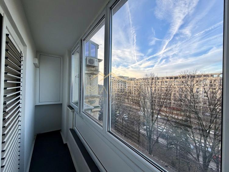 Apartament cu 4 camere *95mpc* // Bulevardul Unirii - 37