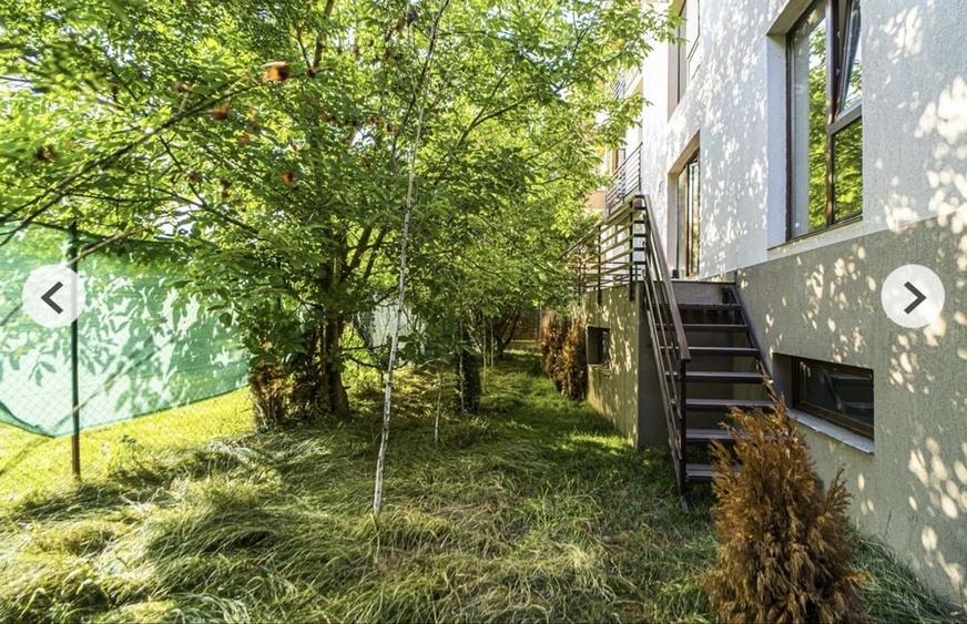 Apartament cu 3 camere semidecomandat în Prelungirea Ghencea