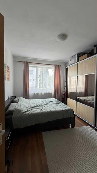 Apartament cu 2 camere decomandat în Exterior Vest