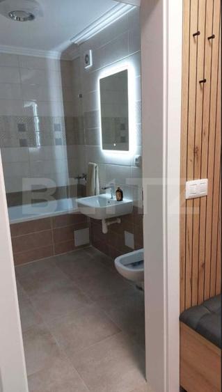 Apartament cu 3 camere decomandat, mobilat în Libertății