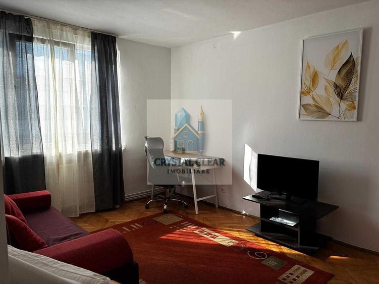 Apartament cu 2 camere semidecomandat în Cornișa
