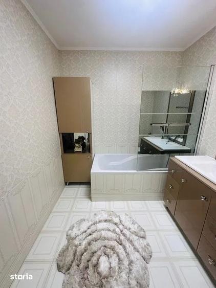 Apartament cu 3 camere în Florești