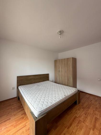 Apartament cu 2 camere decomandat în Zorilor