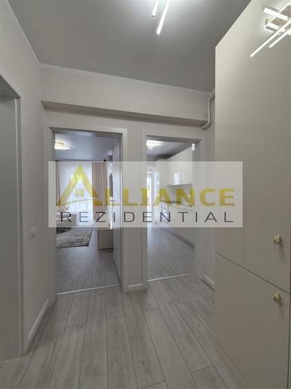Garsonieră decomandată în Central