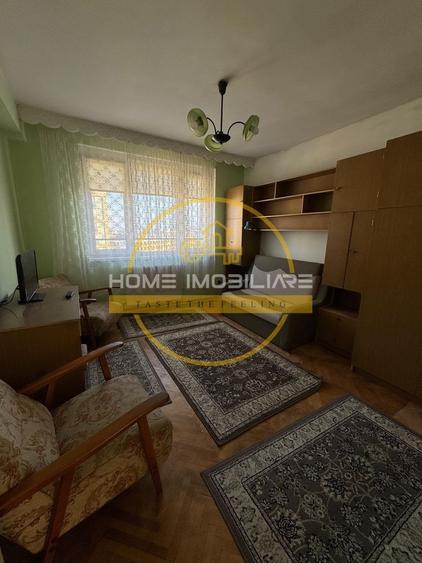 Apartament cu 2 camere semidecomandat în Piața Unirii