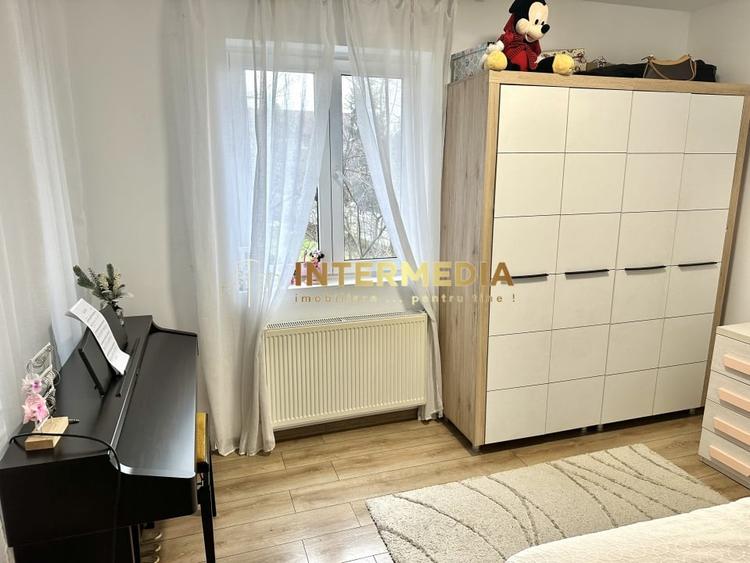Apartament cu 3 camere decomandat, mobilat în Central
