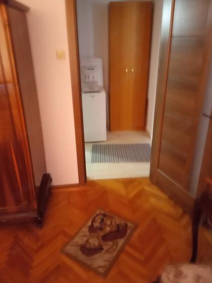 Apartament cu 2 camere semidecomandat în Podgoria