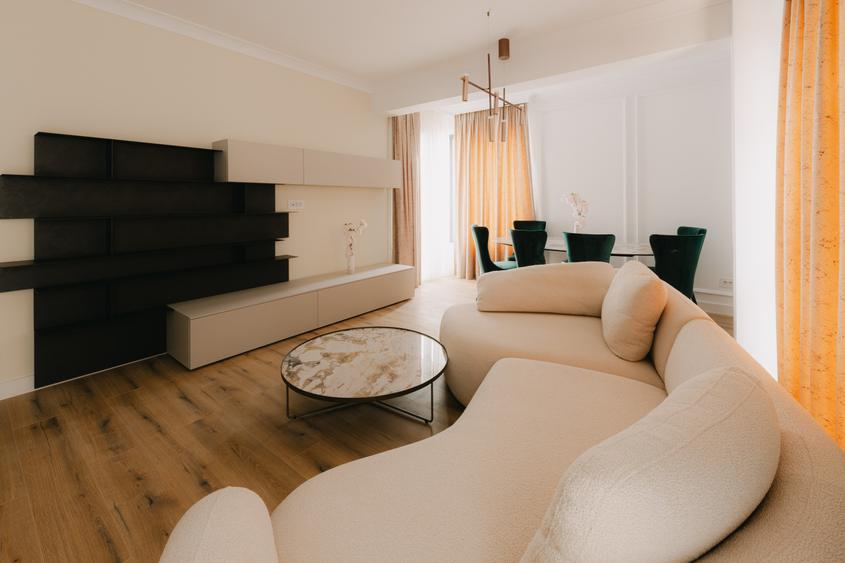 Apartament cu 2 camere decomandat în Torontalului — fotografia 3