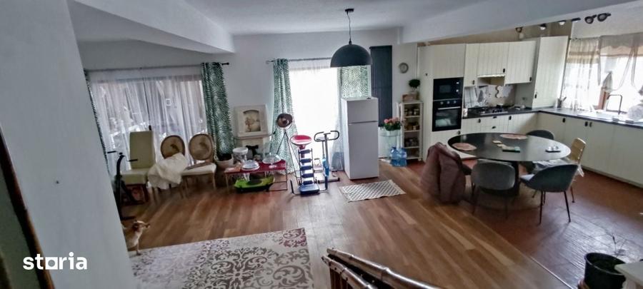 Casă cu 4 camere cu Teren 187 Mp în Adunații-Copăceni