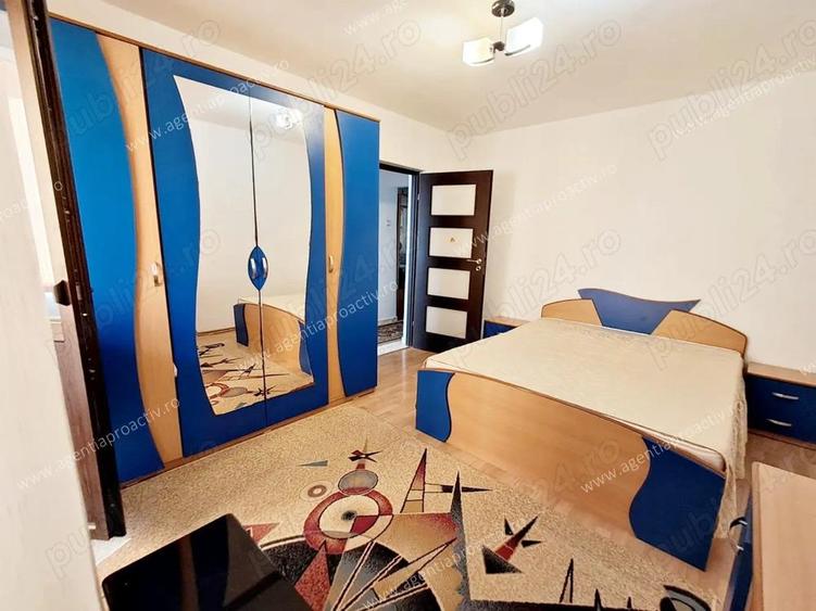 Apartament cu 3 camere, situat la etajul 3, in cartier Siderugistilor; SD-uri. - 1