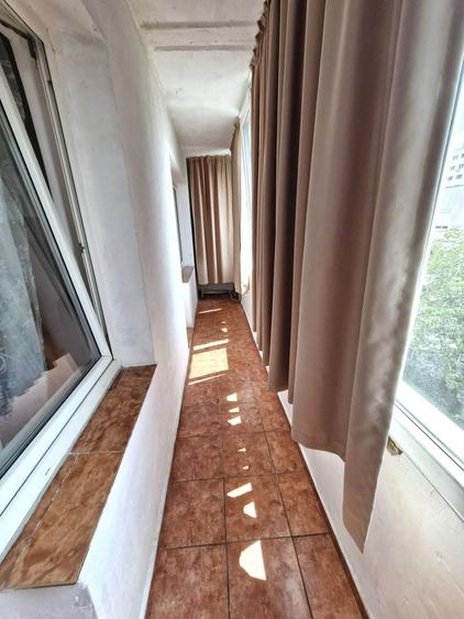Vanzare Apartament 3 Camere Dristor- Vitan - 10