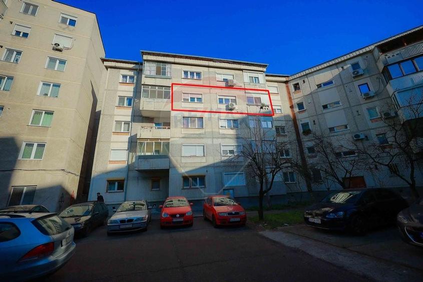 Apartament decomandat cu 2 camere de vânzare – Zona Dacia - 14