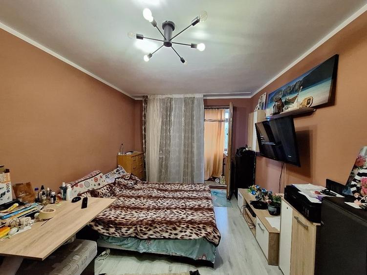 3 Decomandate Mazepa 2 68mp etaj 5 lift  CT AC 89900E - 1