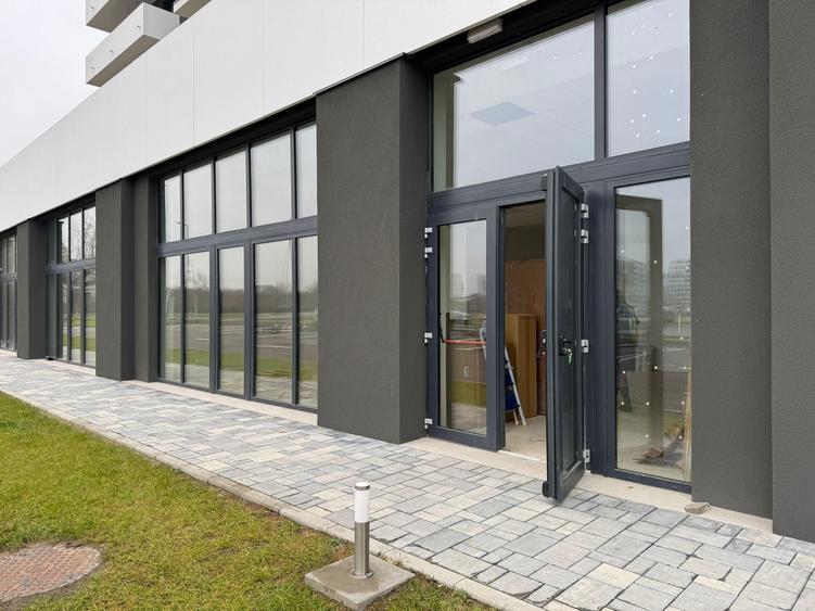 Spațiu comercial de închiriat – Torontal, lângă Lidl - 1