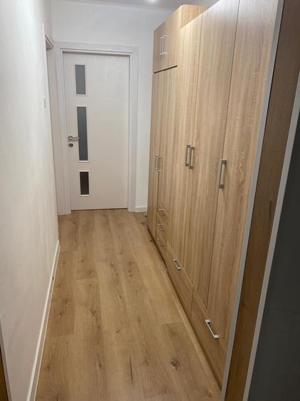 Apartament cu 2 camere decomandat în Drumul Taberei