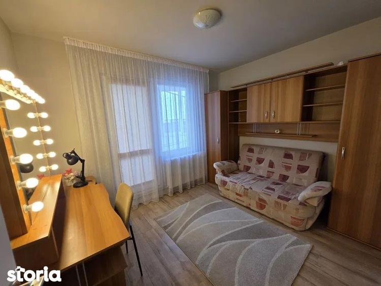 Apartament cu 3 camere decomandat în Unirii