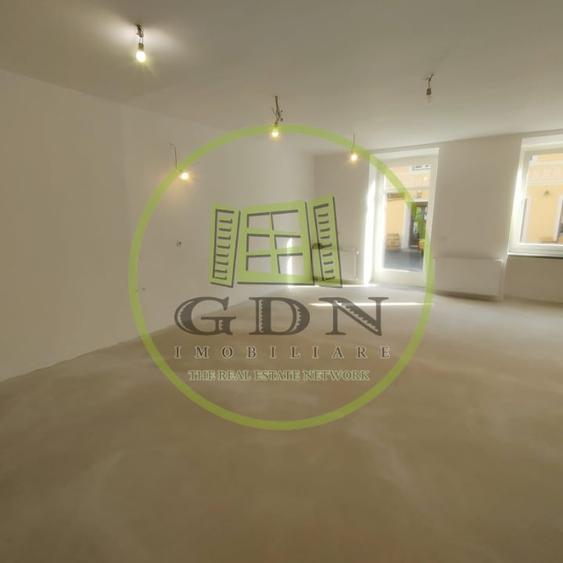 Spatiu comercial 64 mp de inchiriat – zona ultracentrala - 1