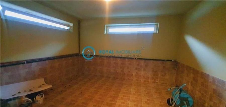 Royal Imobiliare - Vanzare vila in zona Busteni - 43