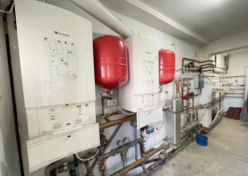 Afacere la cheie! Pensiune cu restaurant la DN7, 22 camere, - 4