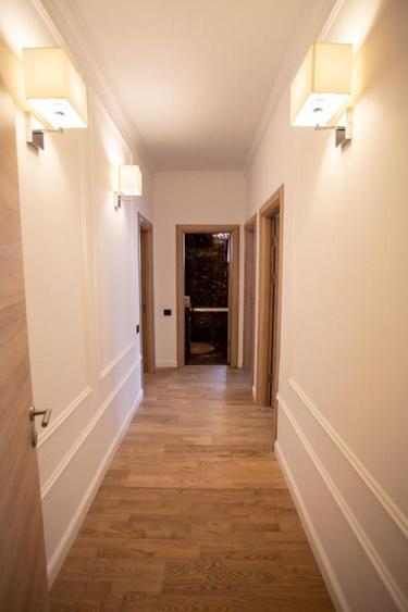 Herastrau-Nordului | 4 camere | et 1 | 146mp | bloc 2009 | 993.000 euro - 9