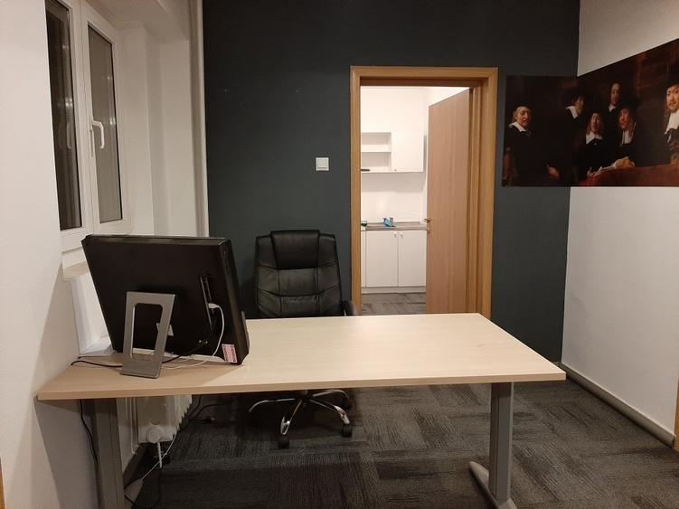 PIATA VICTORIEI-2CAMERE  PENTRU BIROU! - 1