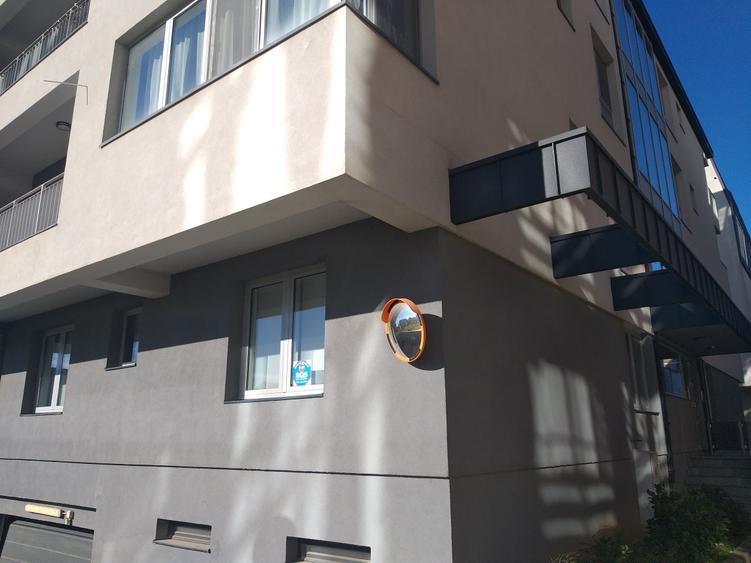 BANEASA LAC-PETROM CITY, 3 CAMERE, BUCATARIA MOBILATA, TERASA, PARCARE SUBTERANA - 30