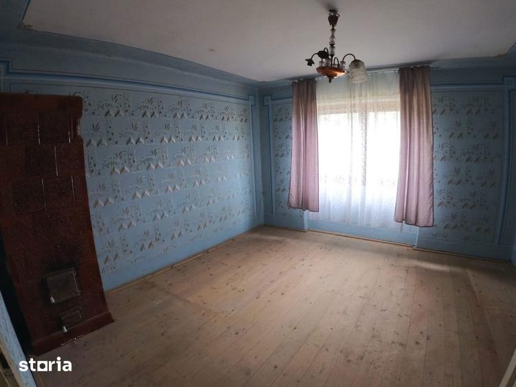 Casa cu teren generos de vanzare in orasul Miercurea Sibiului - 8