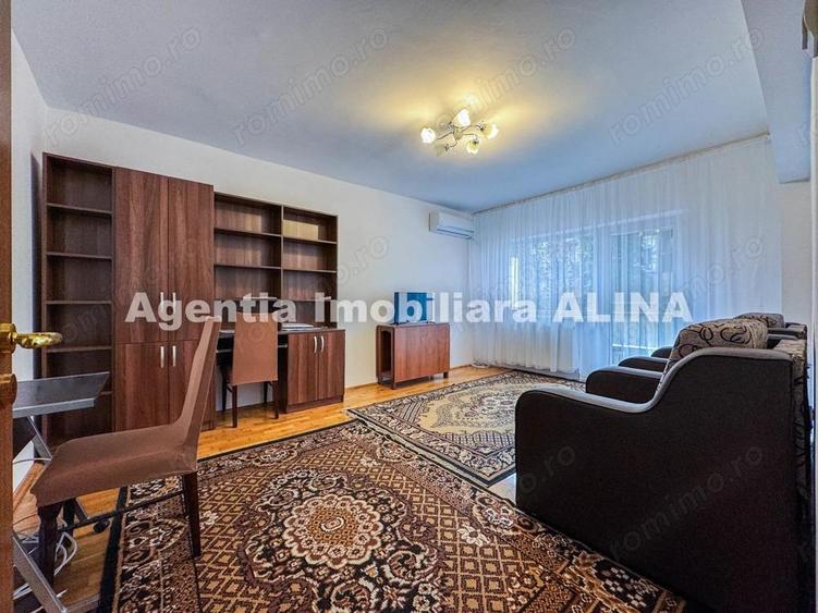 Ap. 3 camere in Deva, zona Opera, Bld. Decebal, 68 mp + 2 Balcoane, etaj 1. - 5