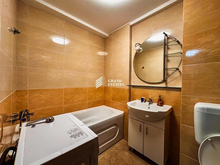 Apartament 3 camere de inchiriat – renovat recent | Parcare | 5 min Ap. Patriei - 8