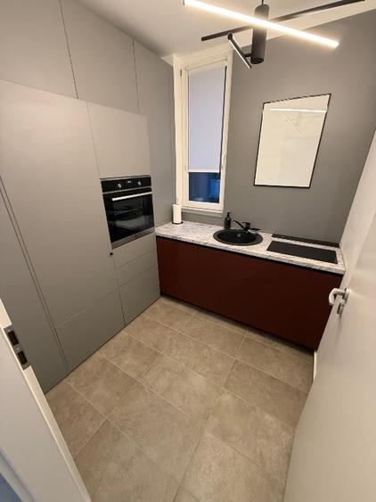 Studio central, terasă, lift, parcare subterană - 10