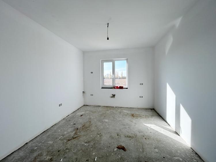 Duplex 4 camere, P+E, 132mp utili, 308mp teren in Sag - 7