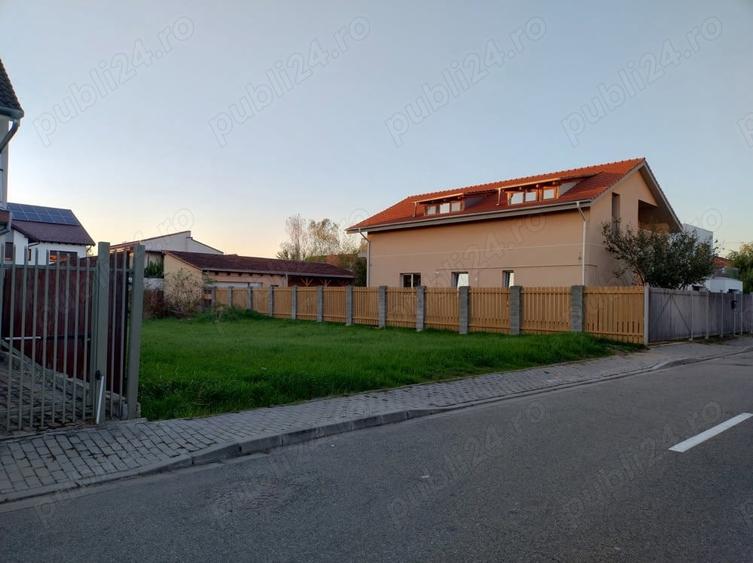 de vanzare teren constructii intravilan regim de inaltime P + 1 + M - 2