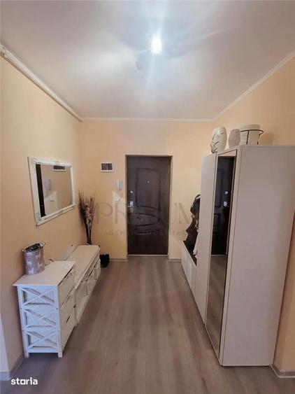 GIROC - 3 CAM - 1 LOC DE PARCARE - CENTRALAAC - BUCATARIE INCHISA - P - 5