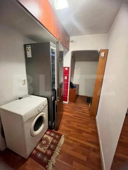 Apartament cu 2 camere, etaj 1, zona Decebal - 5