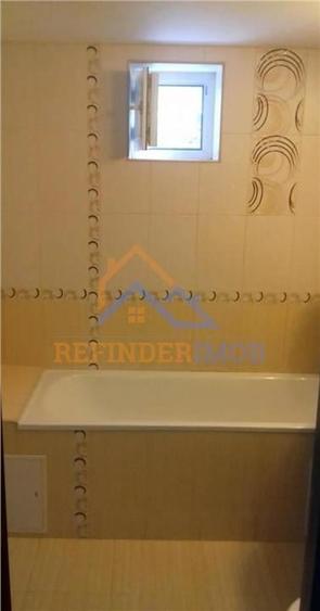 Apartament de vanzare cu 3 camere, zona Fizicienilor - 9