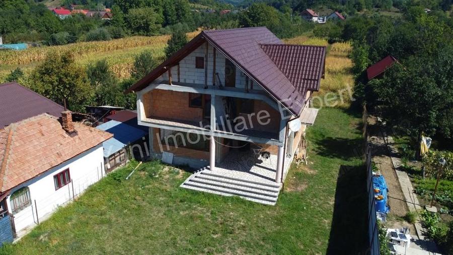 Casa de vanzare in comuna Albe?tii de Arge?, jude? Arge?. - 3