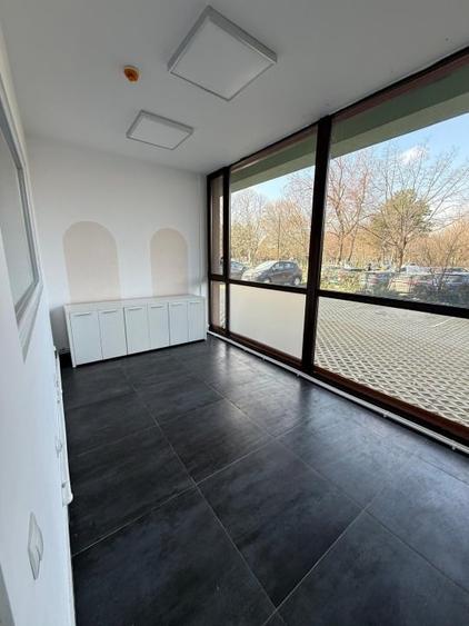 Spatiu comercial - de vanzare - 5
