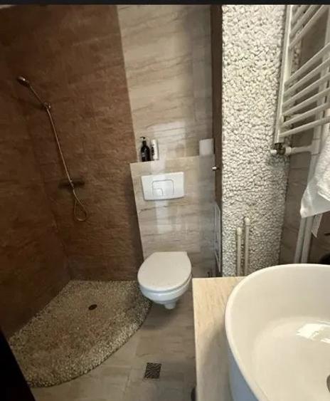 Dristor, garsoniera, 300 euro, 5 minute metrou, moderna - 7